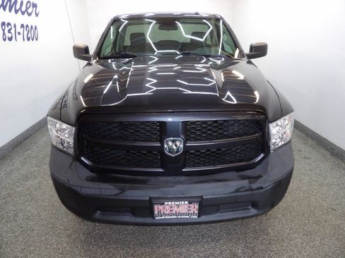 Used 2018 RAM 1500 Express RWD image 2