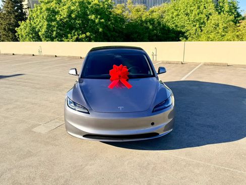 Used 2025 Tesla Model 3 RWD image 16