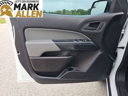 Used 2022 Chevrolet Colorado W/T w/ Custom Special Edition RWD image 21