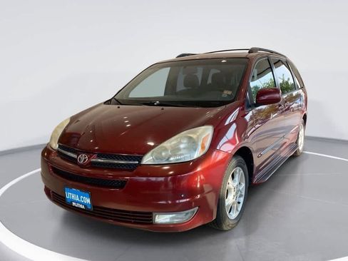 Used 2005 Toyota Sienna XLE Limited FWD image 1