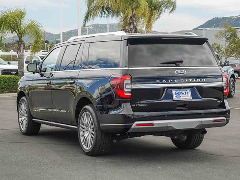 Certified 2023 Ford Expedition Max Platinum image 6