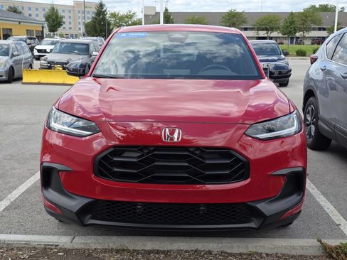 Certified 2024 Honda HR-V Sport image 3