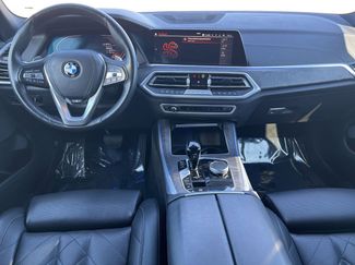 Used 2023 BMW X5 xDrive40i w/ Premium Package video 3