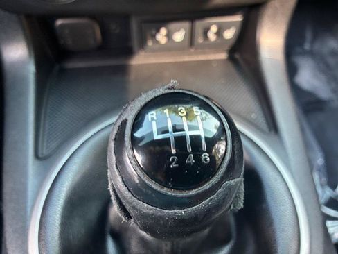 Used 2013 MAZDA MX-5 Miata Grand Touring RWD image 35