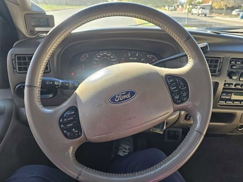 Used 2004 Ford Excursion Limited image 15