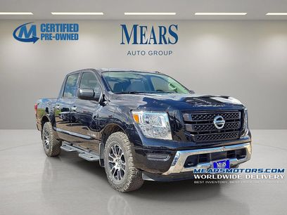 Used 2021 Nissan Titan SV w/ Accessory Utility Package