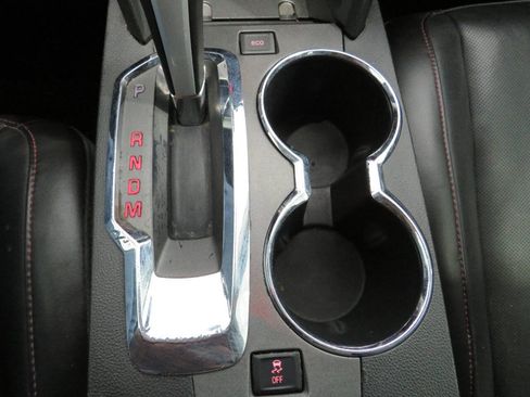 Used 2012 GMC Terrain SLT image 21