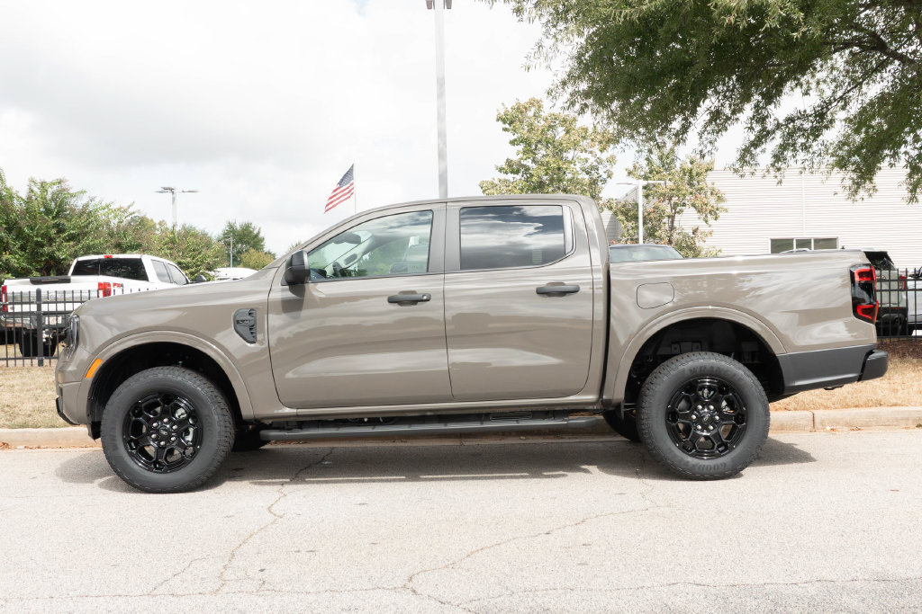 New 2026 Ford Ranger XLT w/ Equipment Group 301A High RWD image 12