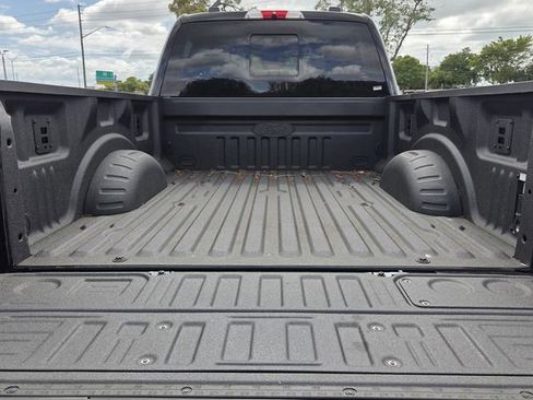 New 2026 Ford F250 Platinum w/ Platinum Plus Package AWD/4WD image 9