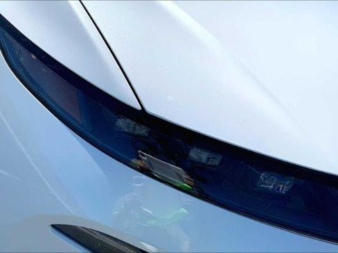 Certified 2025 Nissan Murano SL image 13