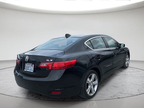 Used 2015 Acura ILX w/ Premium Package FWD image 5