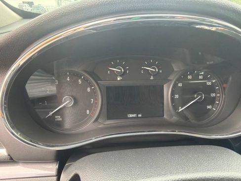 Used 2018 Buick Encore Sport Touring FWD image 6