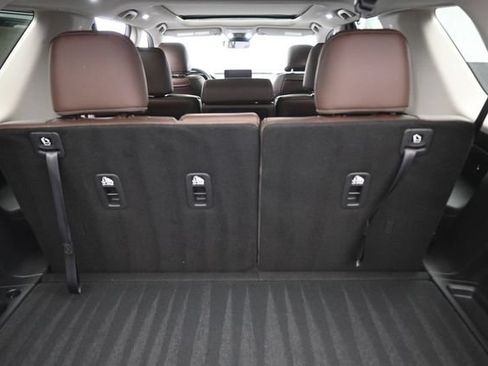 Used 2025 Honda Pilot Elite image 14