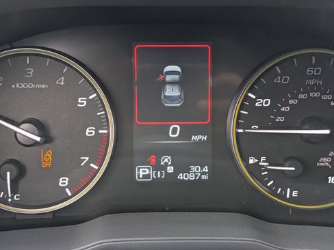 Used 2025 Subaru Crosstrek 2.5i Sport w/ Crosstrek Mirror Package AWD/4WD image 23