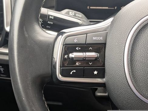 Certified 2024 Kia Sorento S FWD image 27