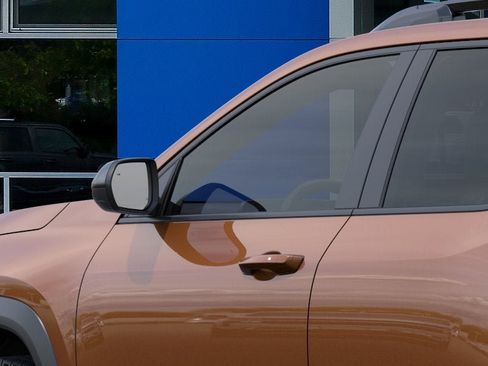 New 2027 Chevrolet Equinox LT FWD image 36