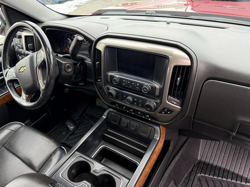 Used 2018 Chevrolet Silverado 1500 High Country image 11