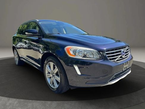 Used 2017 Volvo XC60 T5 Inscription w/ Preferred Option Package AWD/4WD image 7