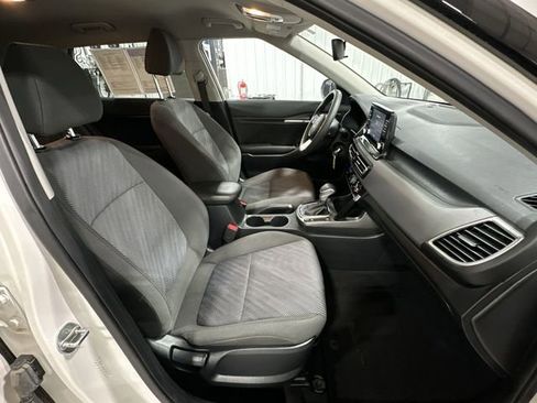 Used 2022 Kia Seltos LX image 28