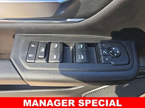 New 2026 RAM 1500 4x4 Crew Cab image 28