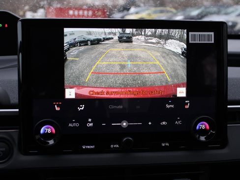 New 2026 Subaru Solterra AWD/4WD image 15