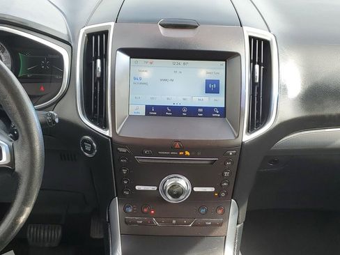 Used 2019 Ford Edge Titanium w/ Equipment Group 301A image 33