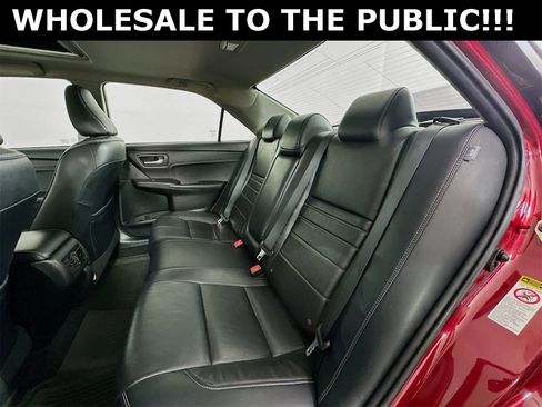 Used 2017 Toyota Camry XLE image 25