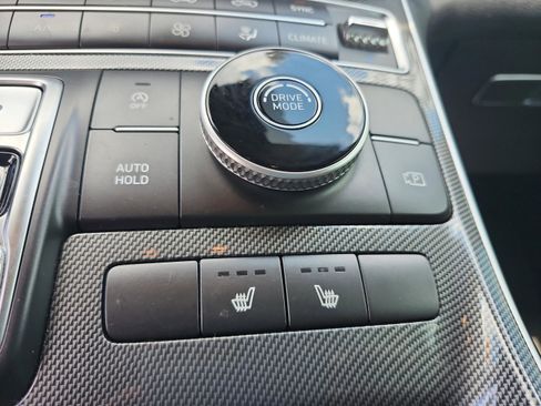 Used 2023 Hyundai Santa Fe SEL FWD image 25