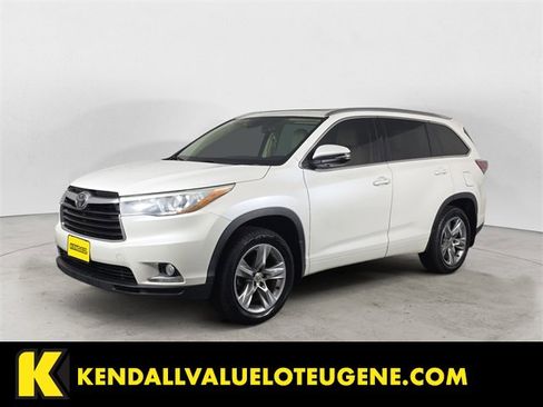 Used 2015 Toyota Highlander Limited Platinum image 1