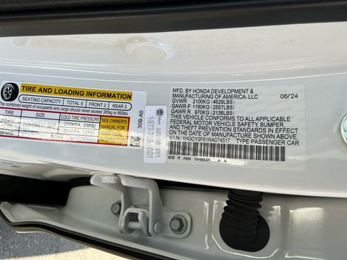 Used 2024 Honda Accord EX-L image 27