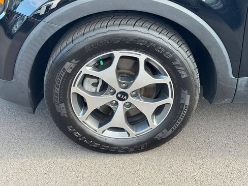 Used 2020 Kia Telluride EX AWD/4WD image 16