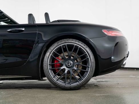 Used 2018 Mercedes-Benz AMG GT C image 13