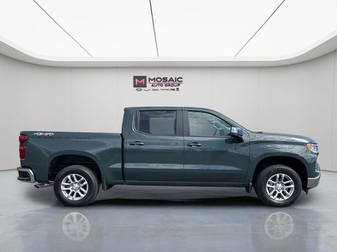 Used 2026 Chevrolet Silverado 1500 LT AWD/4WD image 2