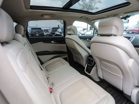 Used 2020 Lincoln Nautilus Reserve w/ Equipment Group 201A AWD/4WD image 51