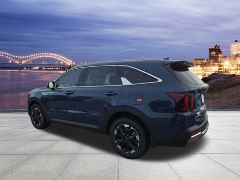 New 2026 Kia Sorento S FWD image 3