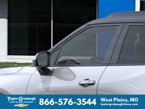 New 2026 Chevrolet Blazer LT w/ Convenience Package FWD image 12
