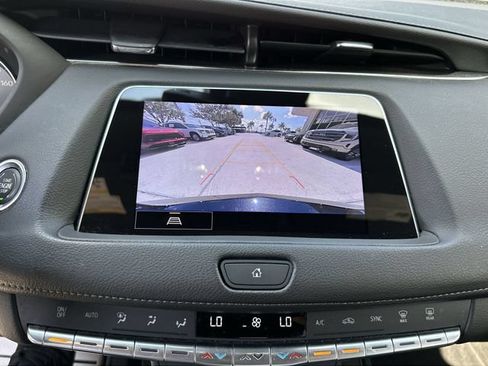 Certified 2023 Cadillac XT4 Premium Luxury FWD image 25