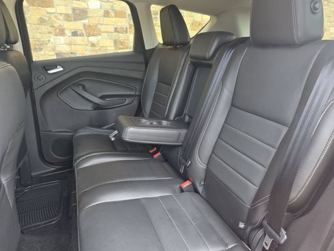 Used 2015 Ford Escape SE w/ Equipment Group 201A AWD/4WD image 18