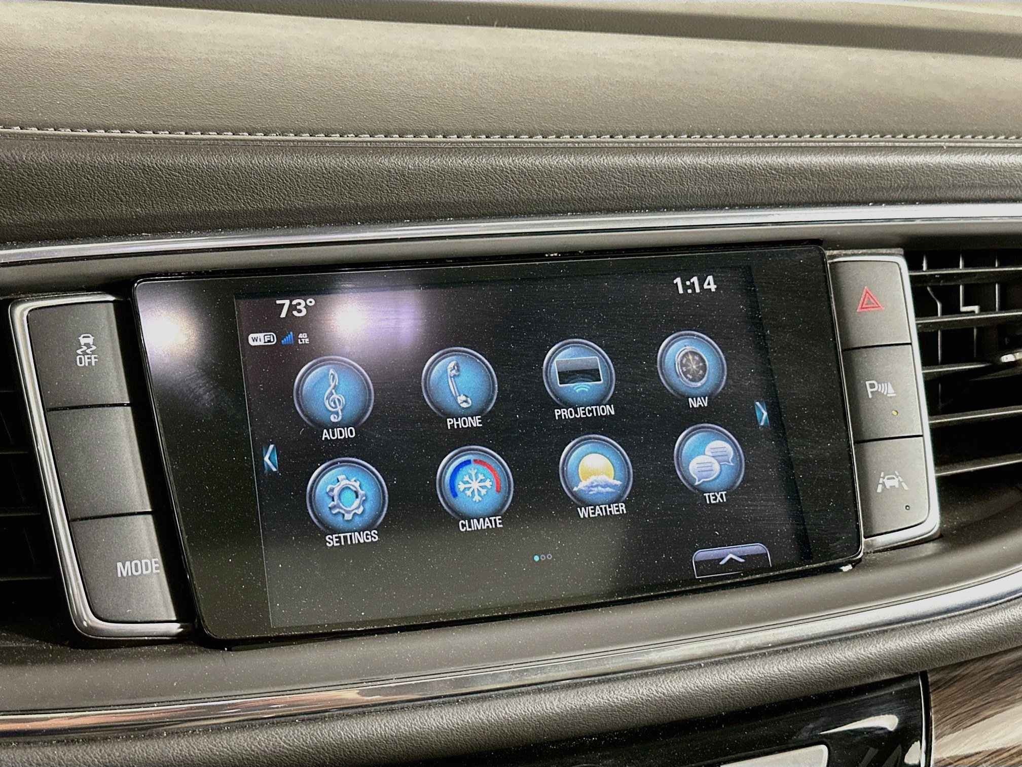Used 2019 Buick Enclave Premium w/ Experience Buick Package FWD image 21