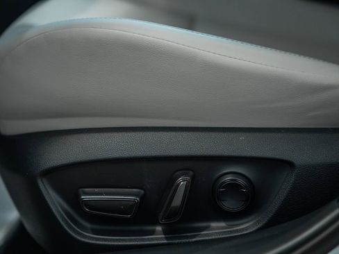 New 2026 Toyota Prius XLE image 36