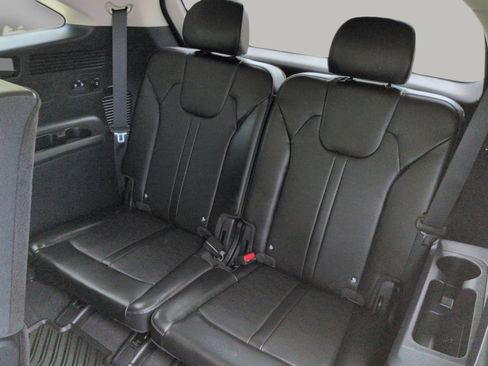 Certified 2026 Kia Sorento S FWD image 18