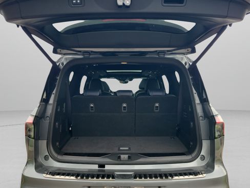 Certified 2026 INFINITI QX80 4WD w/ Sport Exterior Package image 44
