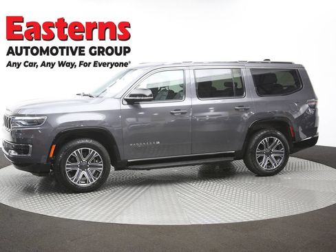 Used 2024 Jeep Wagoneer Series II AWD/4WD image 61