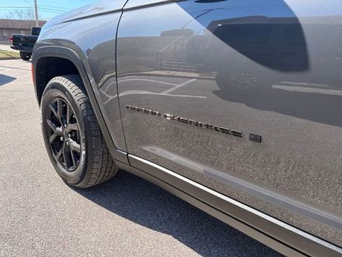New 2026 Jeep Grand Cherokee Altitude image 53