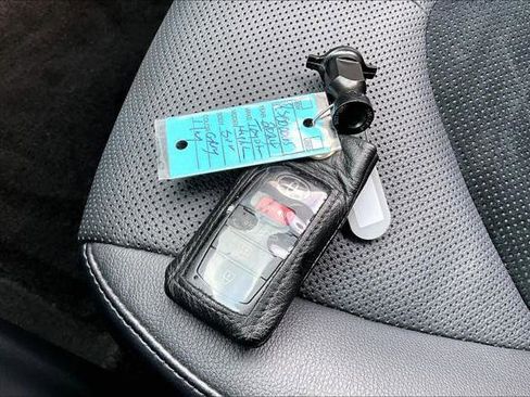 Certified 2024 Toyota Grand Highlander Hybrid MAX Limited image 15