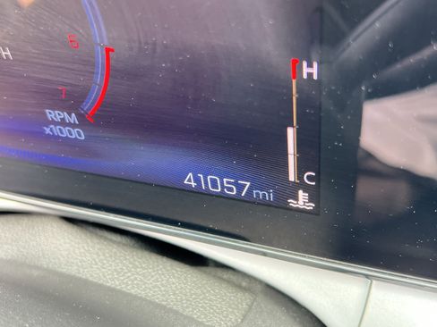 Certified 2024 Chevrolet Trax LT w/ Driver Confidence Package image 18