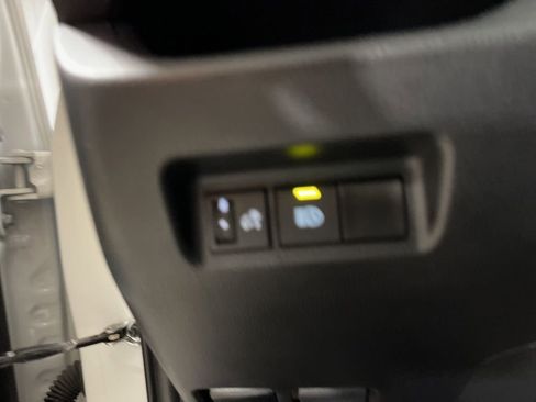 Used 2024 Toyota RAV4 LE image 22