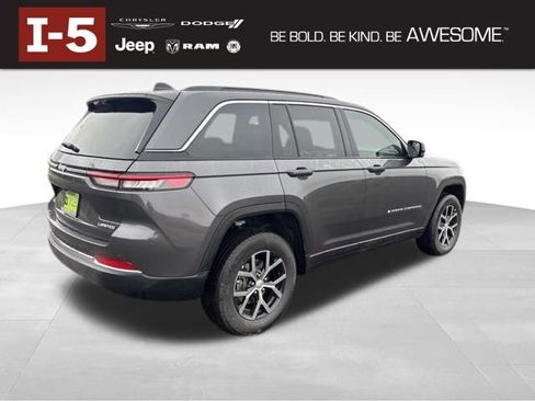 New 2025 Jeep Grand Cherokee Limited w/ Luxury Tech Group II image 3