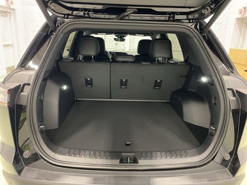 New 2026 Chevrolet Equinox LT w/ Convenience Package II image 33