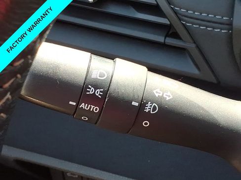 Certified 2025 Subaru Outback Premium AWD/4WD image 22